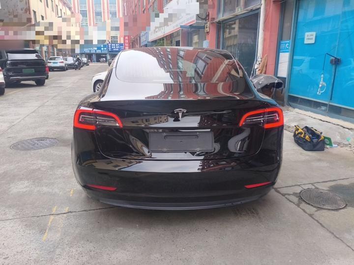 Model 3 2020 Standard Range RWD Upgraded photo 3