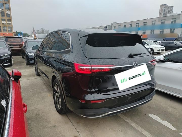 Viloran 2022 380TSI photo 4