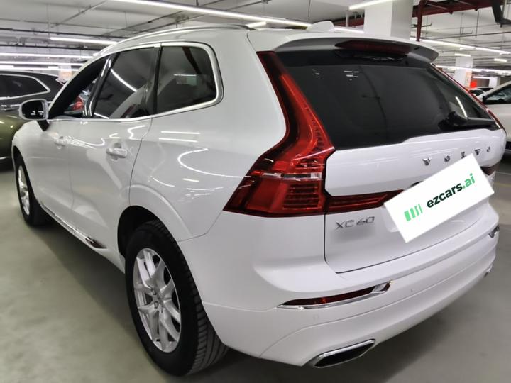 XC60 2021 T5 AWD Luxury photo 4