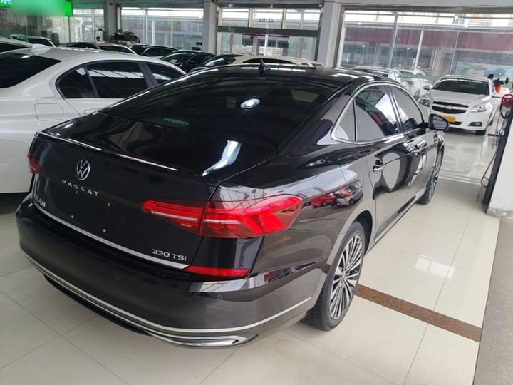Passat 2021 330TSI Luxury photo 4
