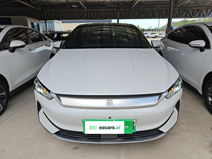 Qin PLUS 2023 Champion EV 420KM photo 2