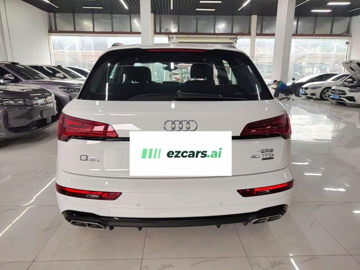 Q5L 2024 40 TFSI Luxury Dynamic photo 5