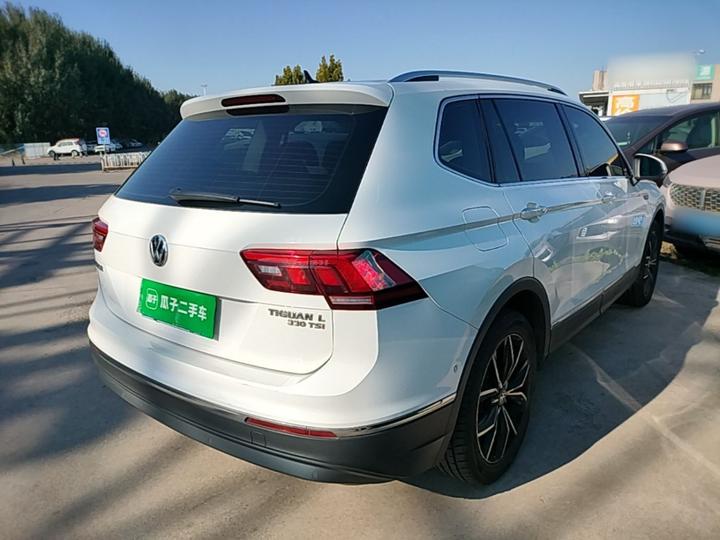 Tiguan L 2019 330TSI AT RWD Luxury China VI photo 4