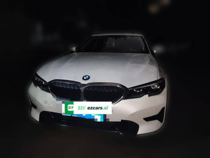3 Series 2021 320i Sport Package photo 2