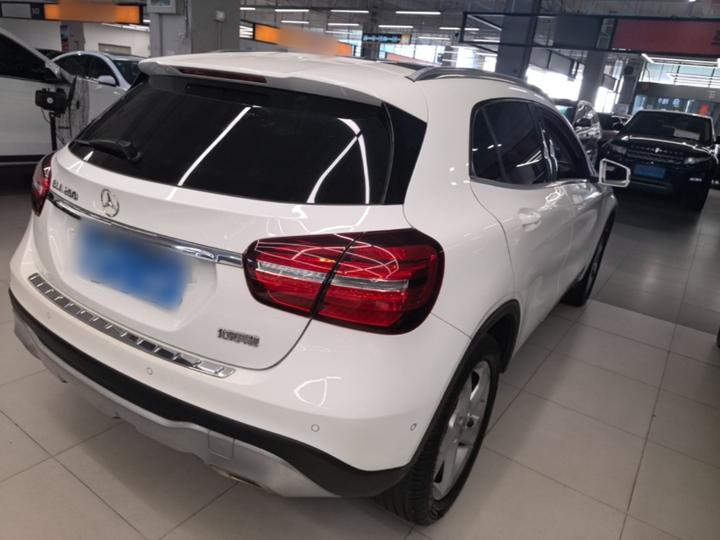 GLA 2018 GLA 200 Dynamic photo 6