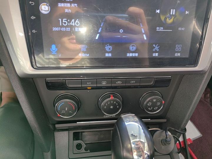 Lamando 2019 230TSI DSG China V photo 8