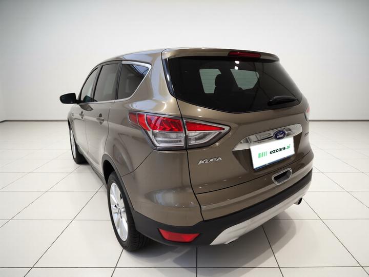 Kuga 2013 1.6L GTDi RWD photo 4