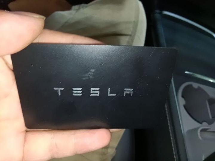 Model Y 2024 RWD photo 8