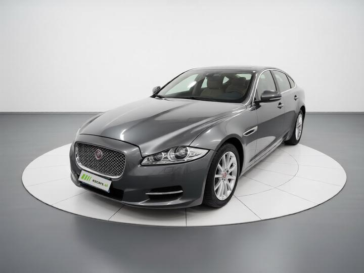 XJ 2015 XJL 2.0T Business 80 Collection