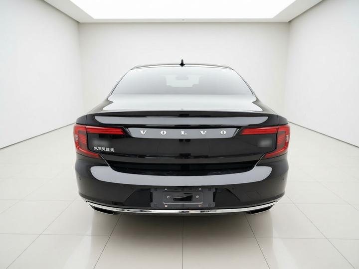 S90 2025 B5 Luxury photo 5