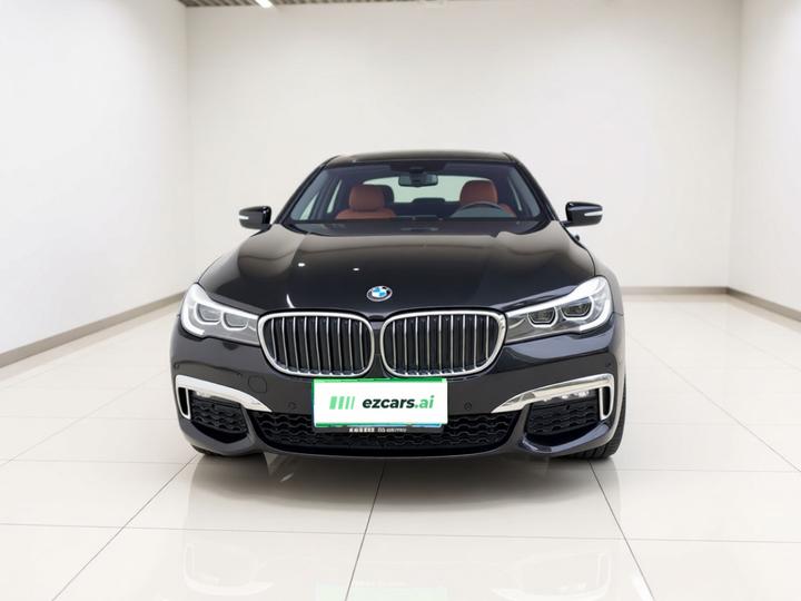 7 Series 2018 730Li Leading M Sport Package photo 2