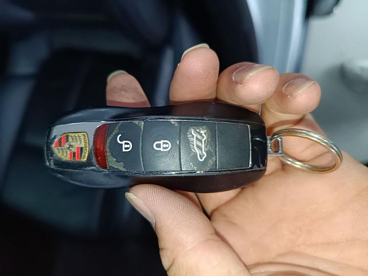2016 Cayenne 3.0T photo 8