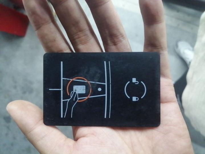 Model 3 2023 RWD photo 8