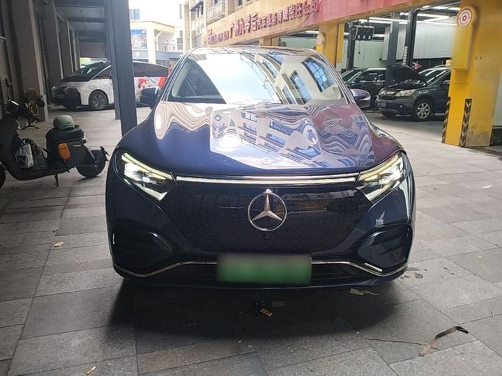 EQS SUV 2023 450 4MATIC photo 2