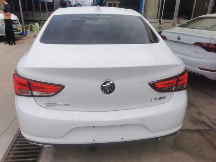 Verano 2019 Sedan 20T DCT Leading photo 3