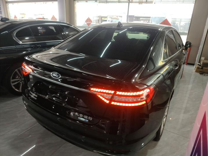 Taurus 2019 EcoBoost 245 Exclusive photo 4