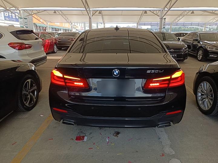 5 Series 2018 Facelift 530Li Exclusive M Sport Package photo 5