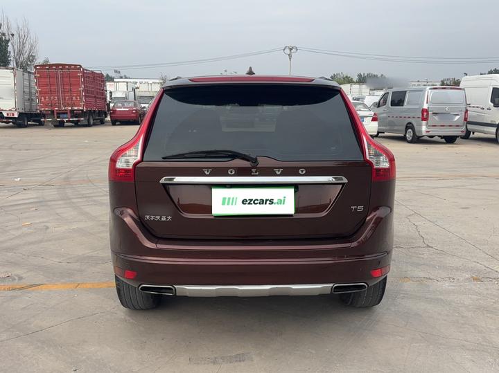 XC60 2015 T5 photo 4