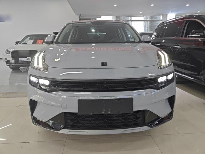 06 EM-P 2022 PHEV 84KM Range Pro photo 2