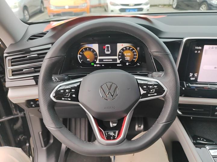 Teramont X 2024 380TSI AWD Luxury photo 6