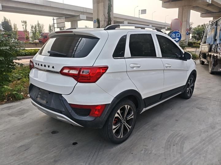 BAIC X25 2015 1.5L AT Elite photo 4