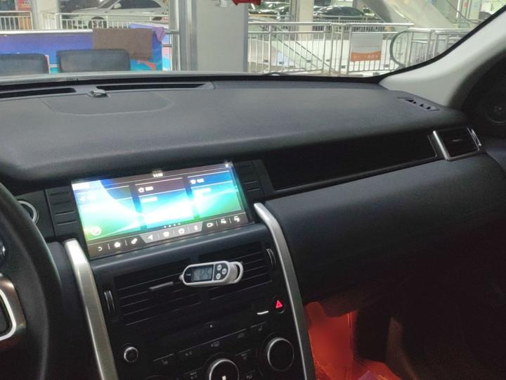 Discovery Sport 2019 240PS HSE China VI photo 5