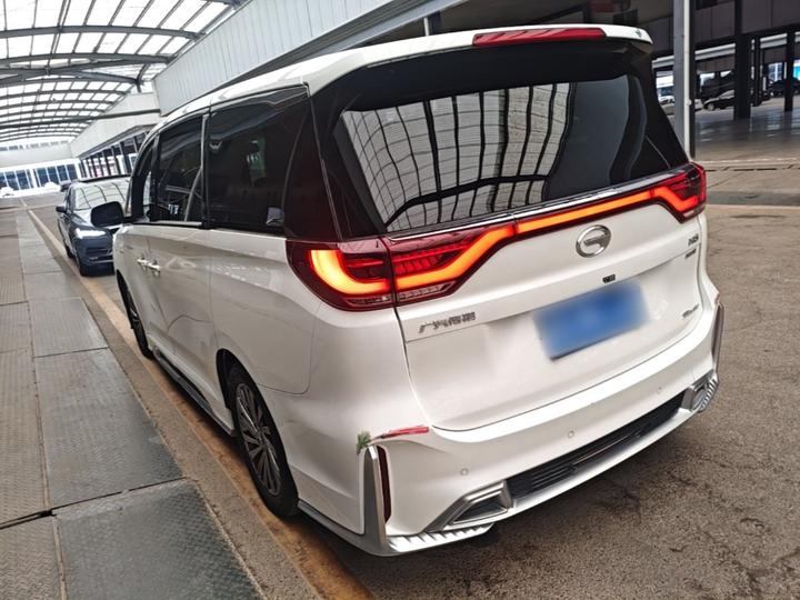 GAC Trumpchi M8 2021 Master Series 390T Supreme photo 4