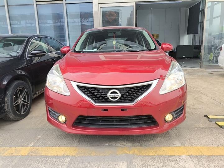 Tiida 2014 1.6L CVT Smart photo 2
