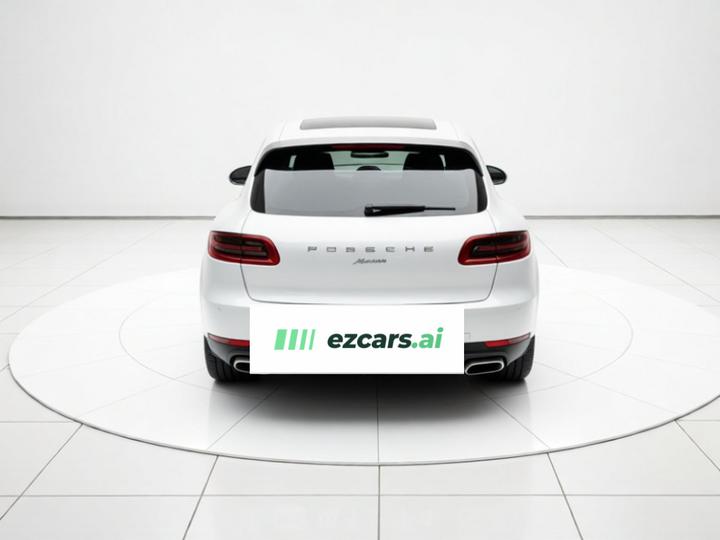 2017 Macan 2.0T photo 5