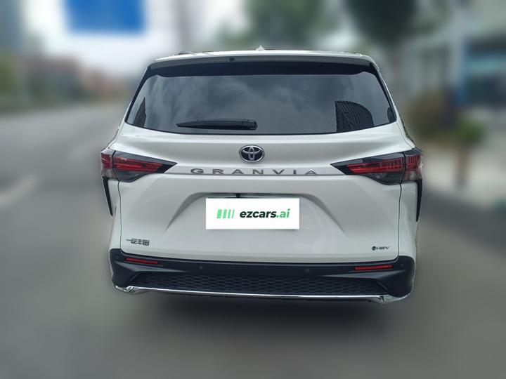 Granvia 2024 2.5L Hybrid Comfort photo 5
