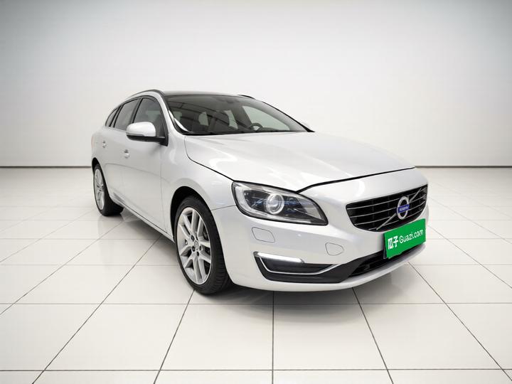 V60 2017 T5 China V photo 3