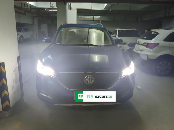 ZS 2017 1.5L AT Luxury photo 2
