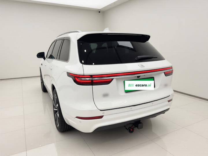 Li Auto ONE 2020 EREV 6-Seater photo 4