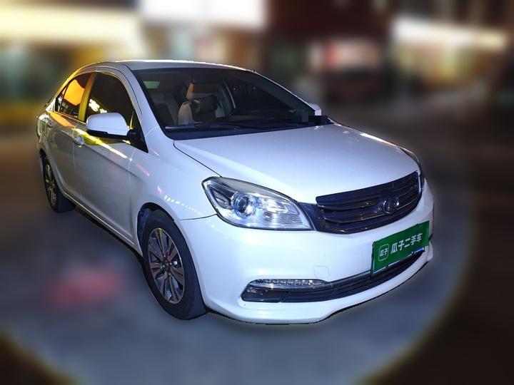 C30 2015 1.5L AMT Comfort photo 3