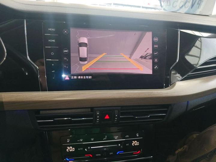 Passat 2021 330TSI Luxury photo 8
