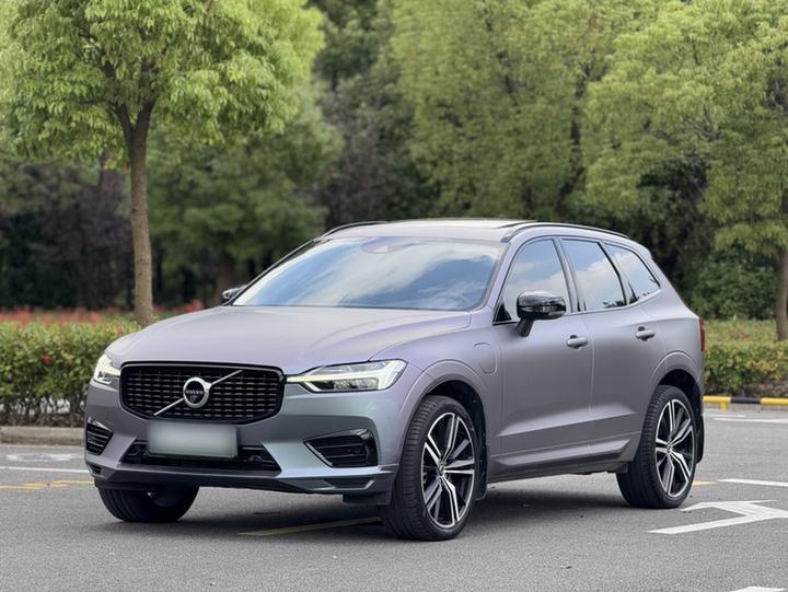 XC60 EV 2021 T8 E Hybrid Sport