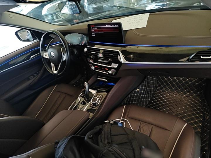 5 Series 2022 Facelift 525Li Luxury photo 5