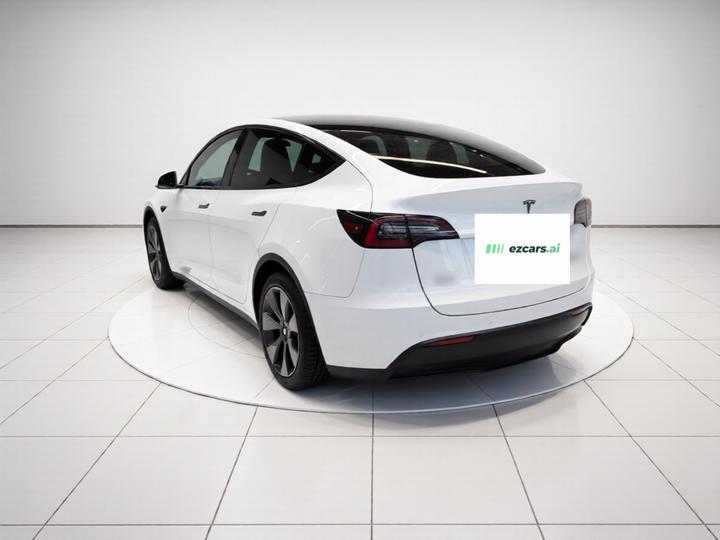 Model Y 2021 Standard Range RWD photo 4