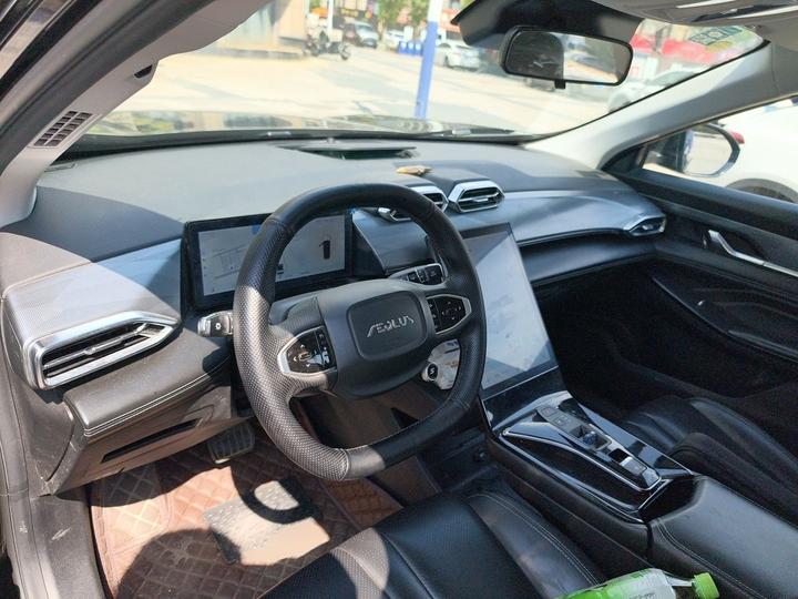 2023 DH-i 1.5T Premium photo 5