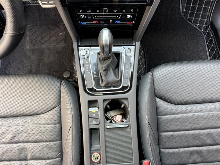 FAW-Volkswagen CC 2024 380TSI photo 5