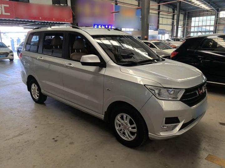 Wuling Hongguang 2021 1.5L S Comfort LAR photo 3