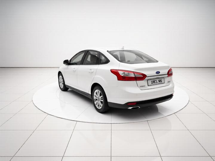 Focus 2012 Sedan 1.6L AT photo 4