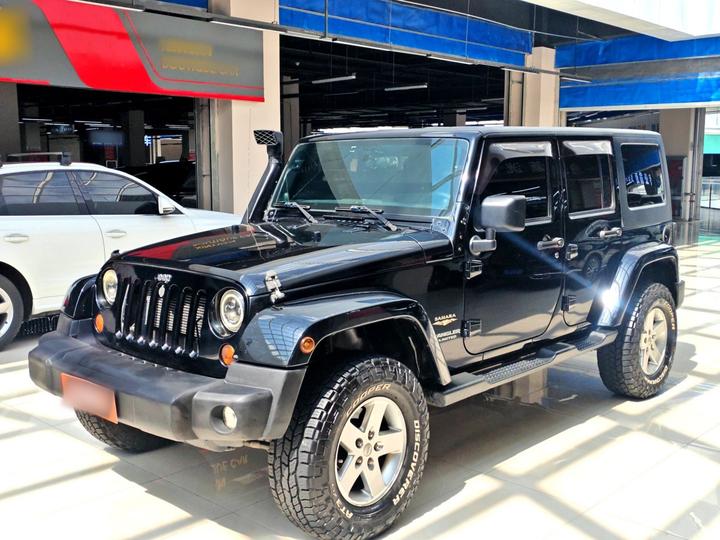 Wrangler 2012 3.6L Sahara 4-Door
