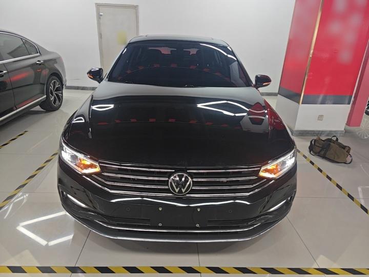 Magotan 2020 330TSI DSG Leading photo 2