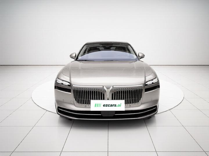 Voyah Passion L 2026 AWD Ultra photo 2