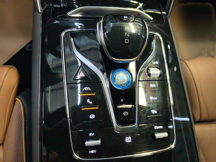 Tang EV 2021 DM-i 112KM Noble photo 6