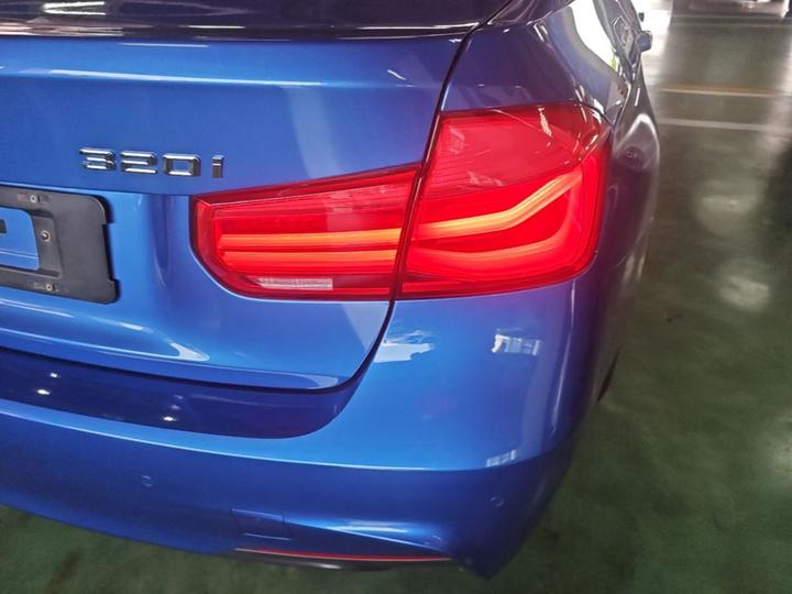 3 Series 2019 320i M Sport Package photo 7