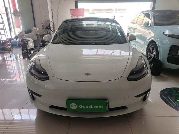 Model 3 2022 RWD photo 2