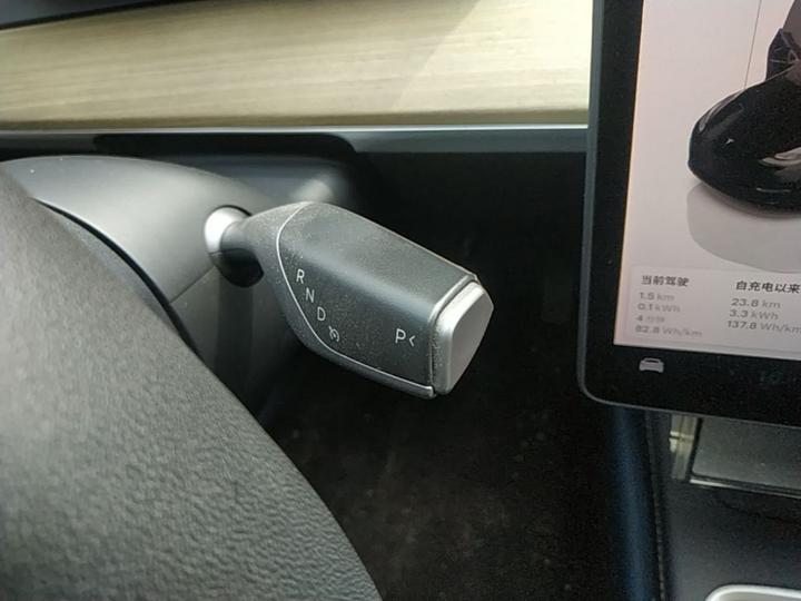 Model Y 2022 Facelift RWD photo 6