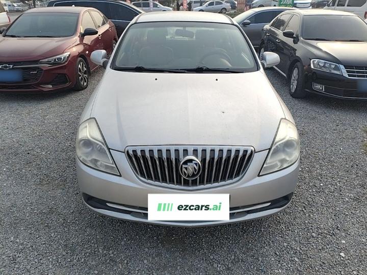 Excelle 2015 1.5L AT Classic photo 2